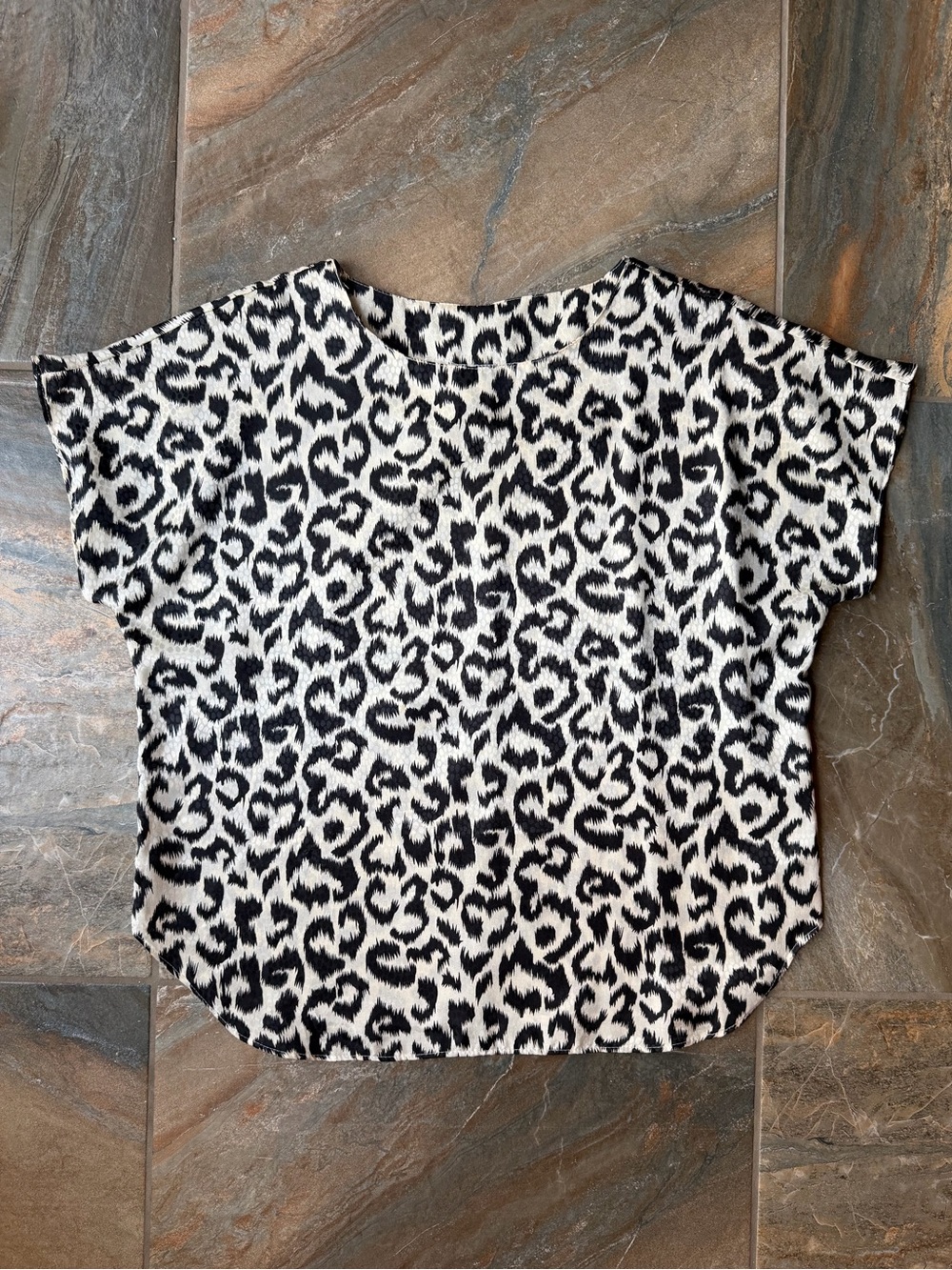 VTG 90s Notations Leopard Animal Print Short Sleeve Blouse Ikat Black White XL